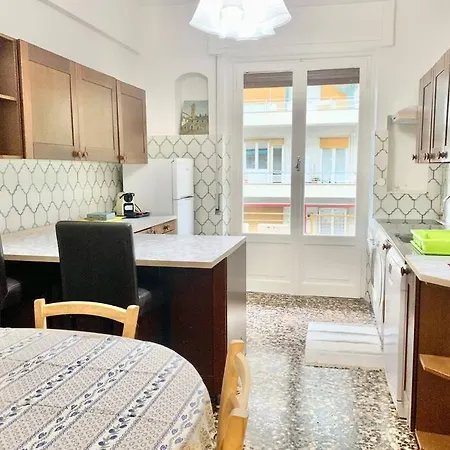 A 2 Passi Dal Lungo Mare Ampio Apartamento
